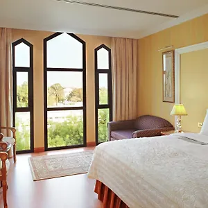 زيارة الفندق
