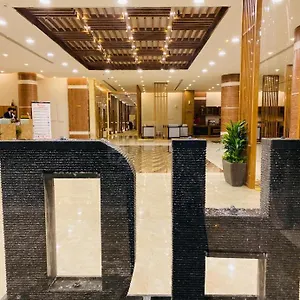 4* فندق دار هاشم للأجنحة الفندقية - النزهة