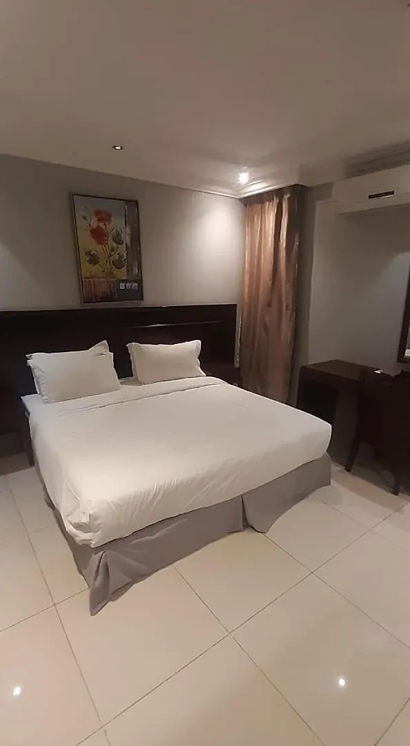 Hotel Taleen Hettin Riyadh